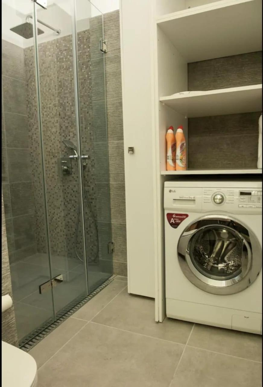 Syntagma Voulis Street Modern Apartment Atenas Exterior foto